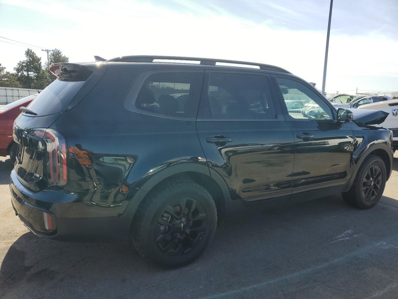 2024 Kia Telluride - Image 3