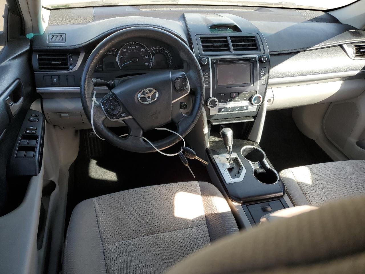 2014 Toyota Camry - Image 8