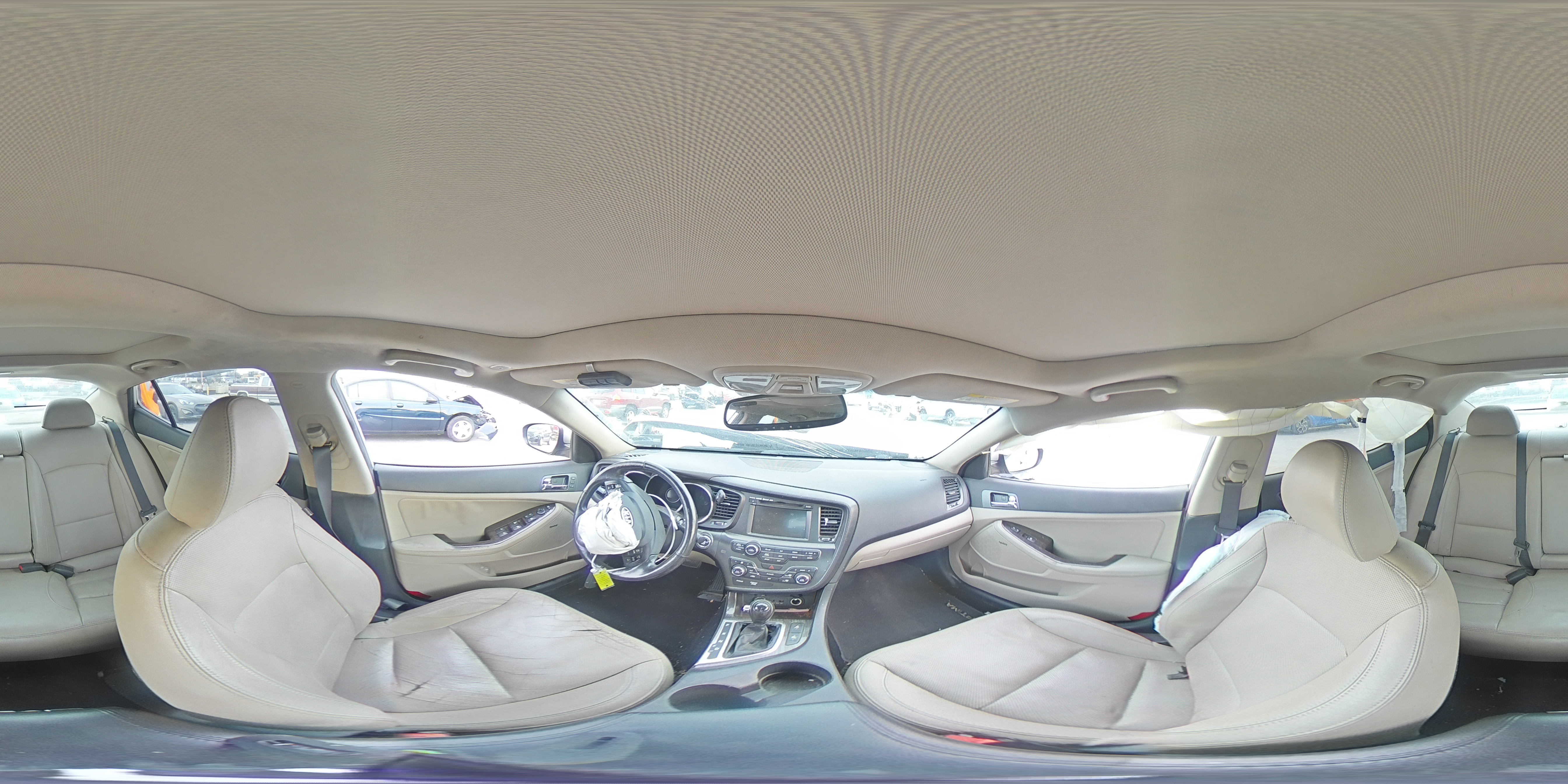 2012 Kia Optima - Image 13