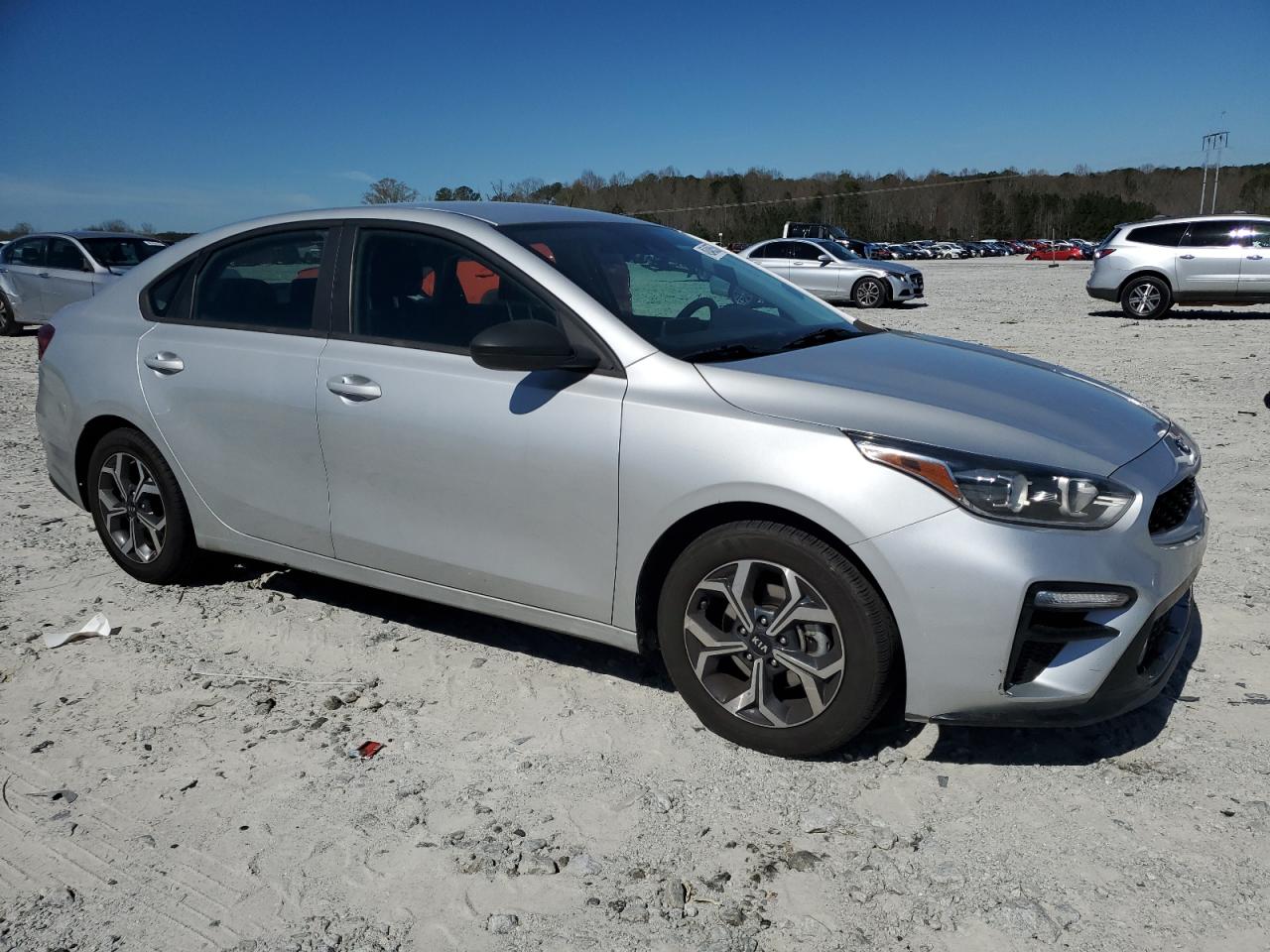 2021 Kia Forte - Image 4