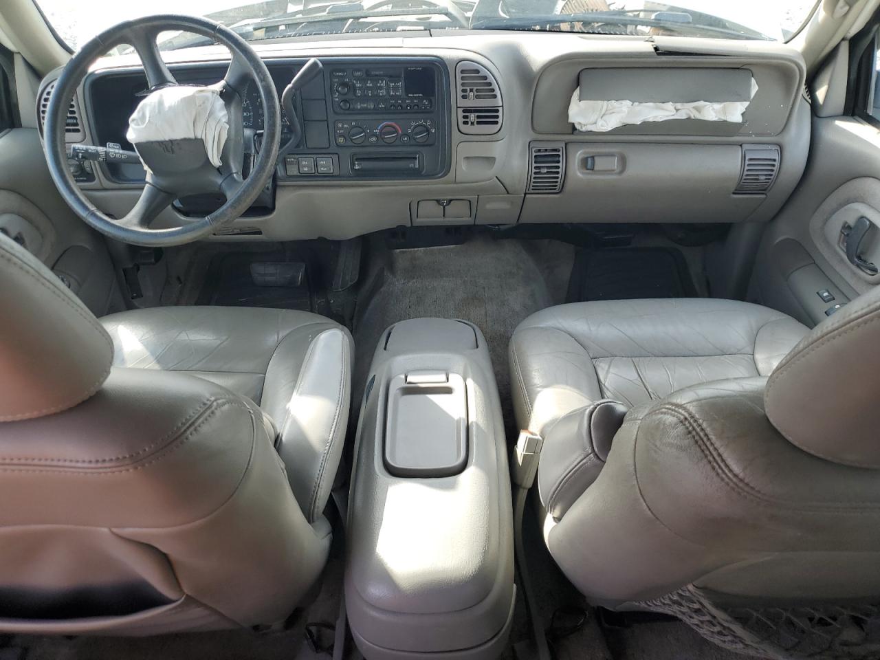 1999 Chevrolet Tahoe - Image 8