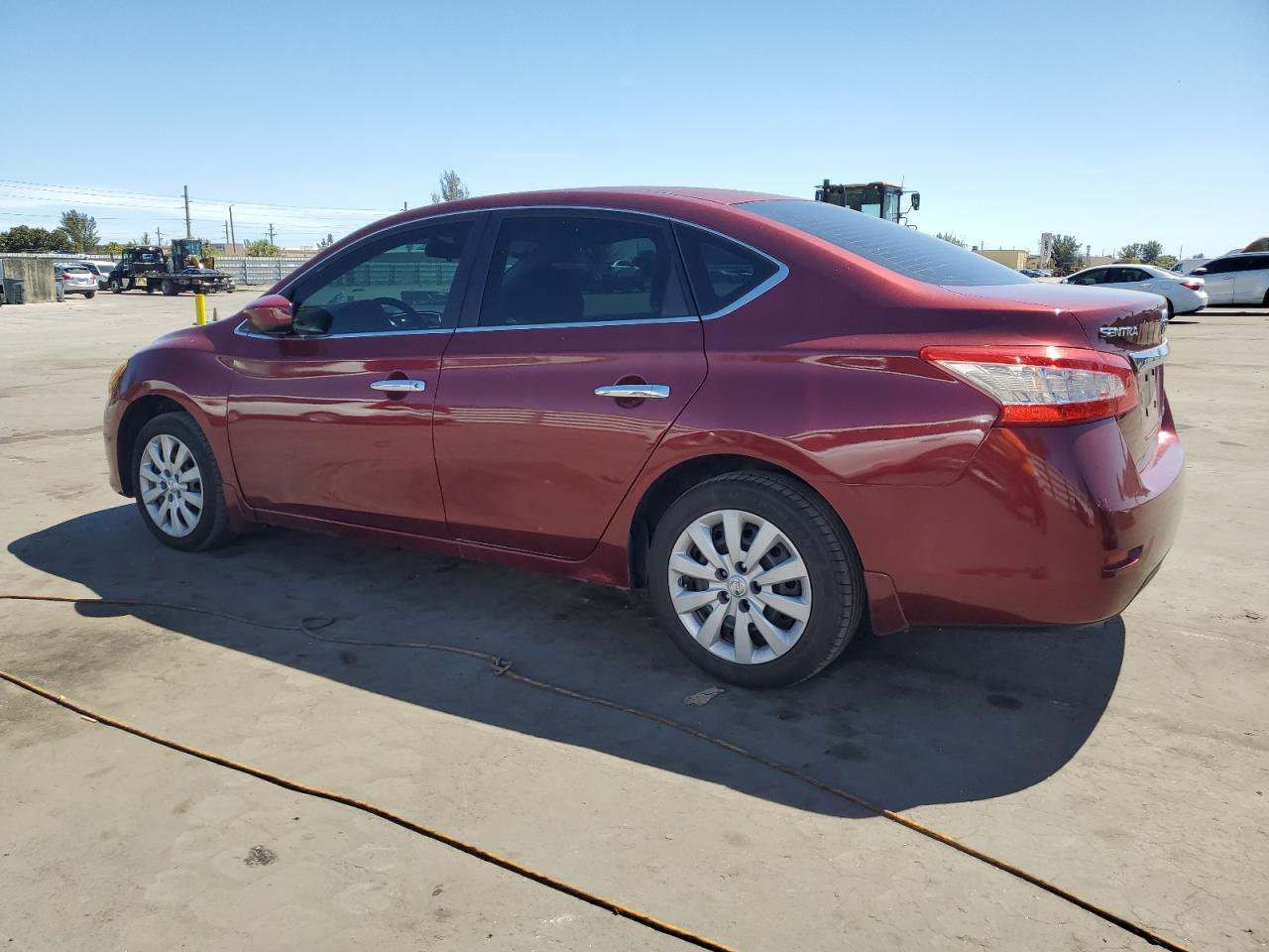 2013 Nissan Sentra - Image 2