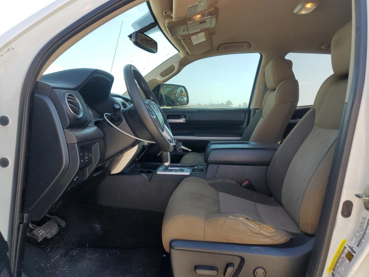 2014 Toyota Tundra - Image 7