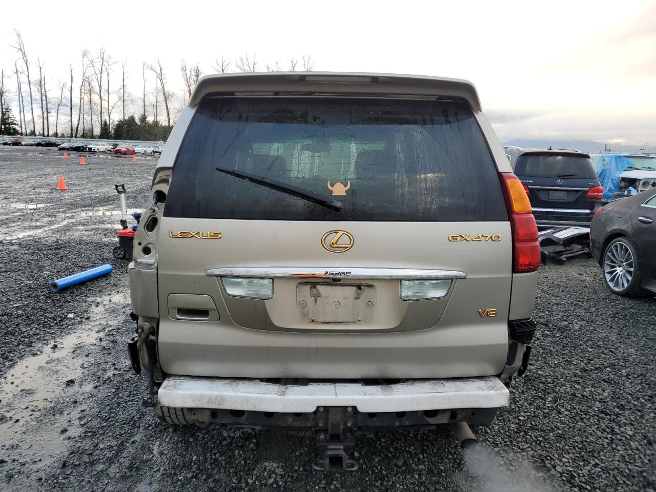 2004 Lexus GX - Image 6