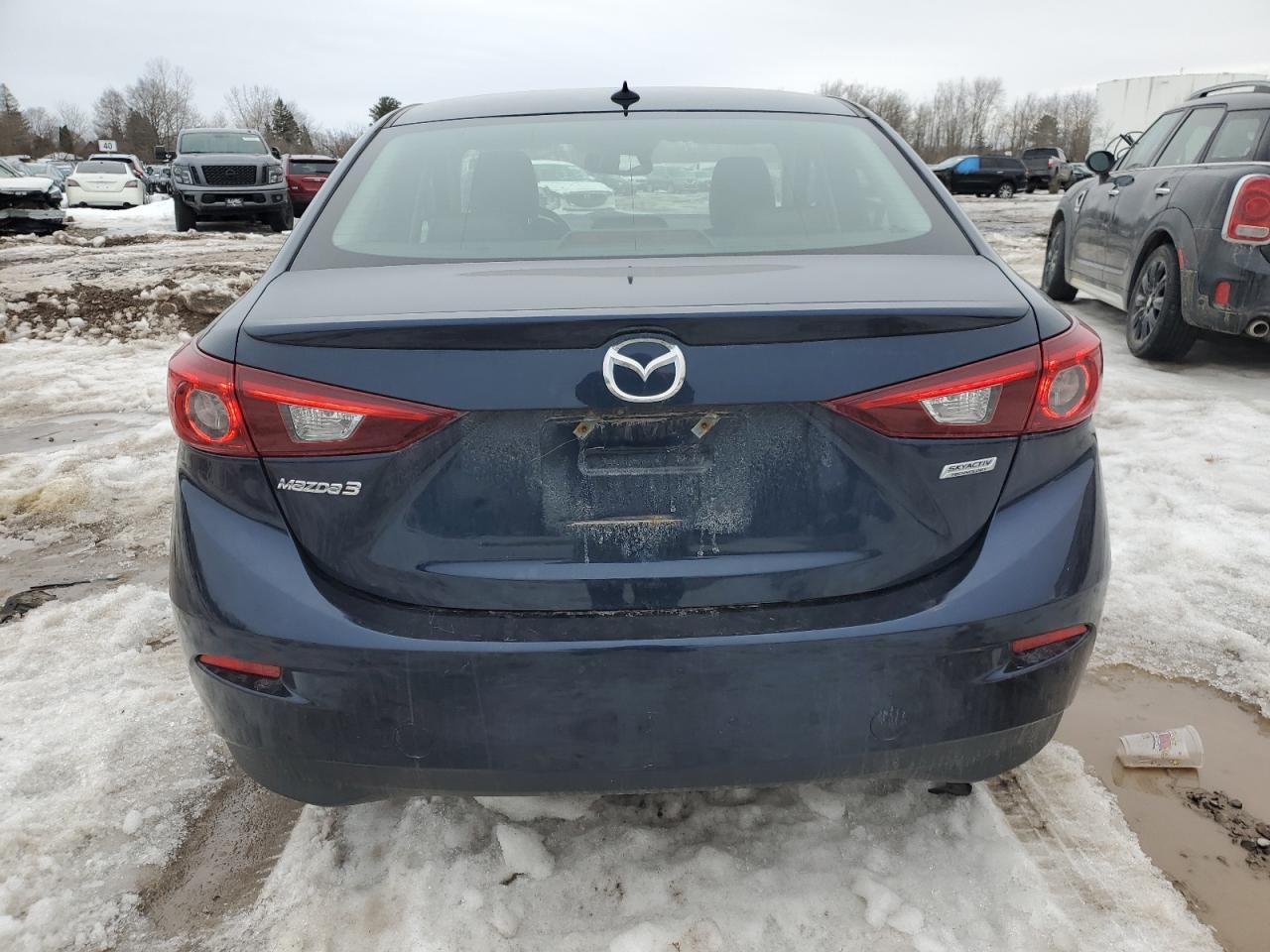 2017 Mazda 3 - Image 6