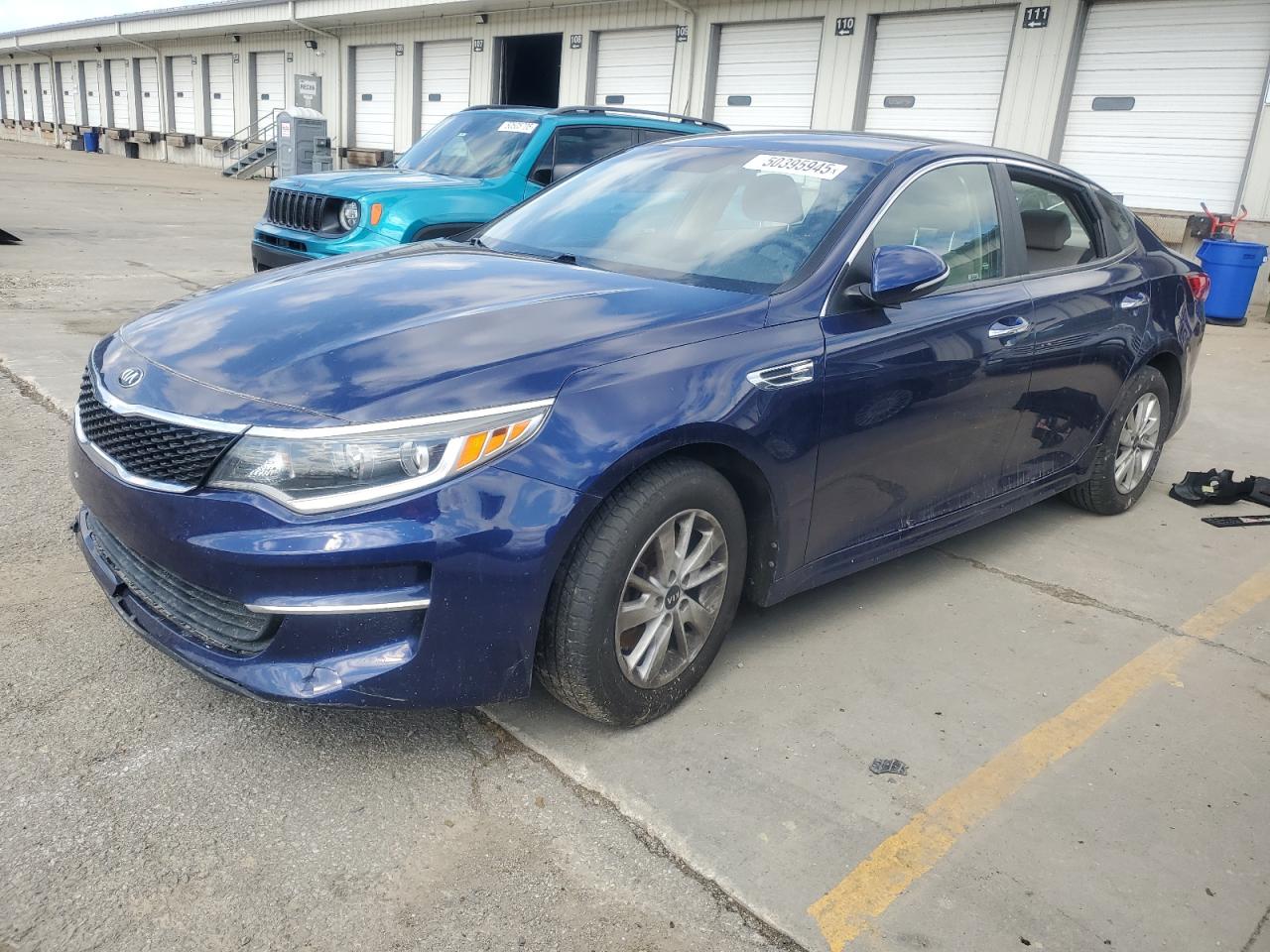 2016 Kia Optima Lx на продаже в Louisville, KY - Vandalism