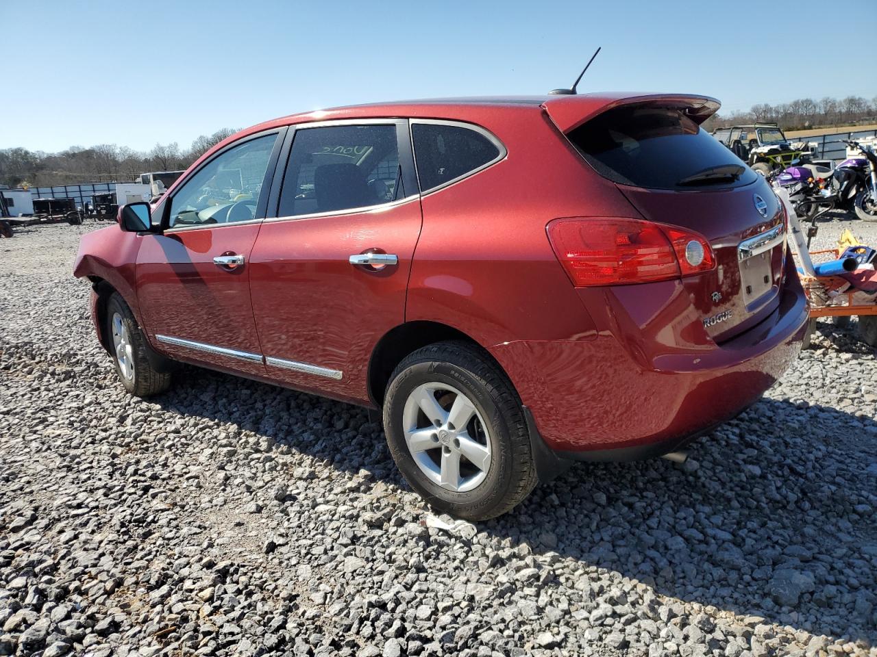 2013 Nissan Rogue - Image 2