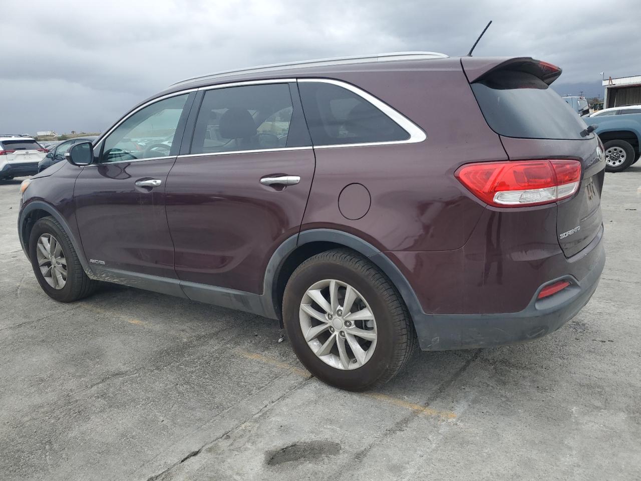 2018 Kia Sorento - Image 2