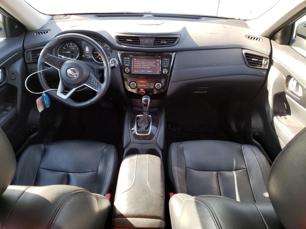 5N1AT2MV5HC761805 NISSAN ROGUE 2017