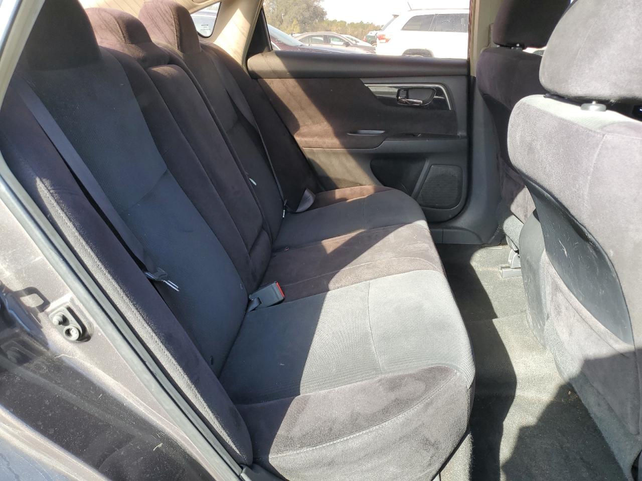 2013 Nissan Altima - Image 10