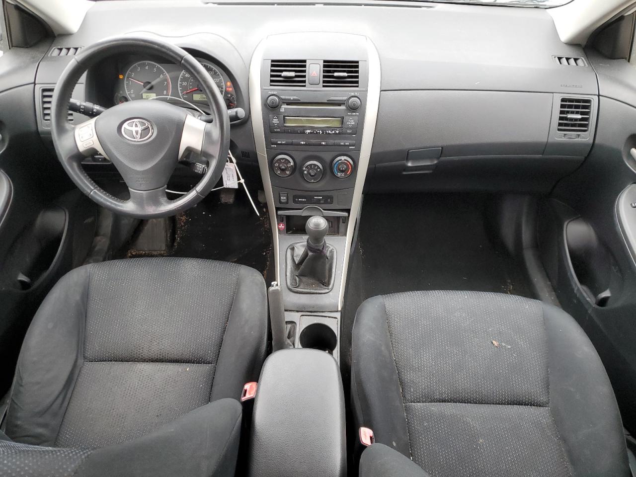 2009 Toyota Corolla - Image 8