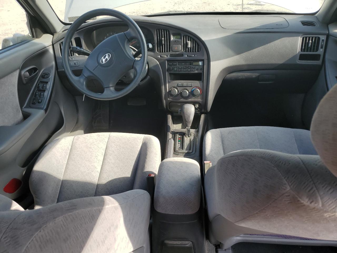 2004 Hyundai Elantra Gls VIN: KMHDN46D04U913100 Lot: 49696475