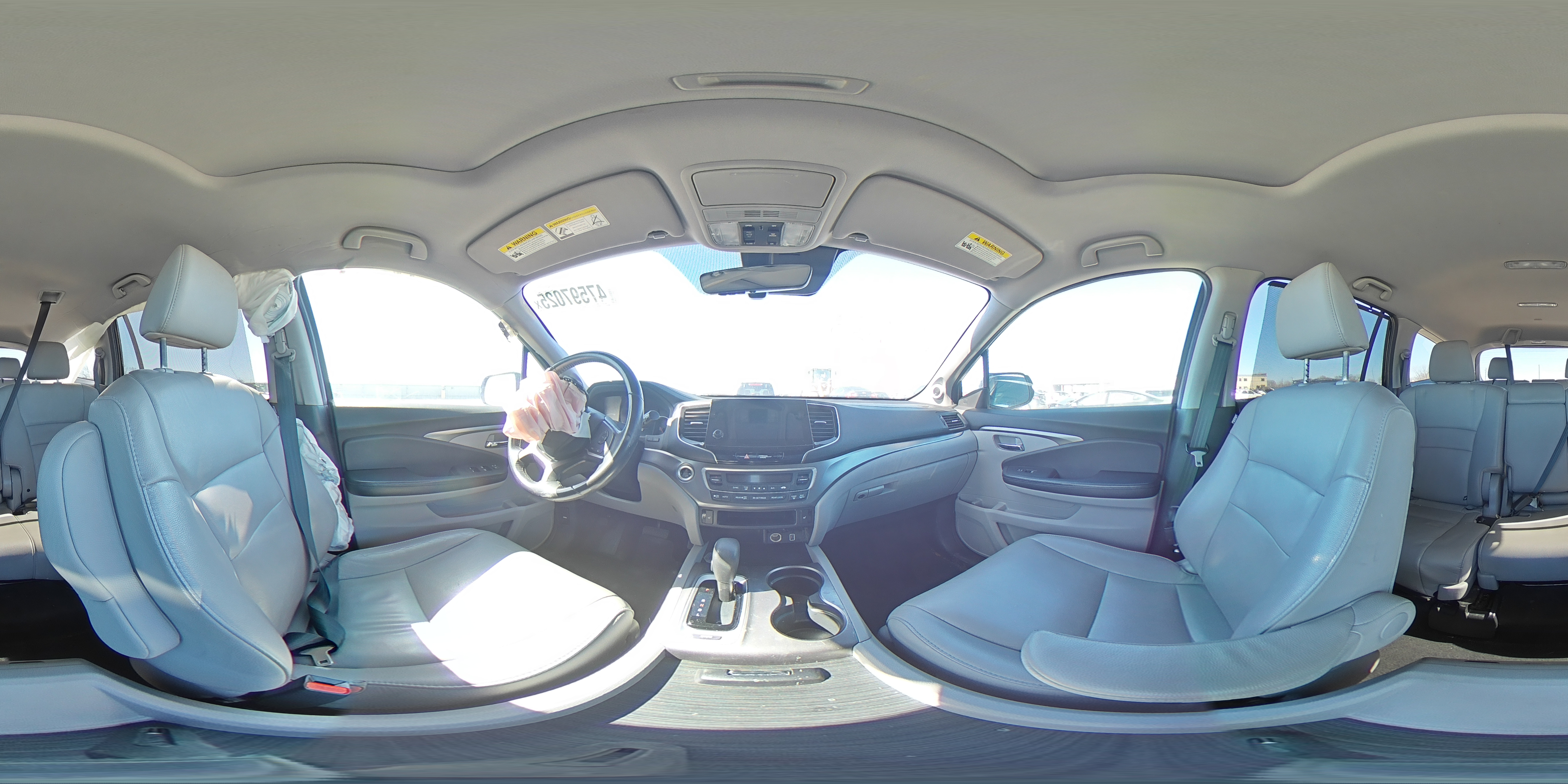2019 Honda Pilot - Image 14