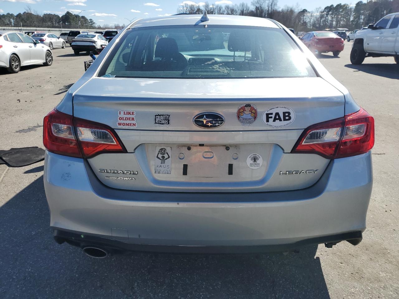 2018 Subaru Legacy - Image 6