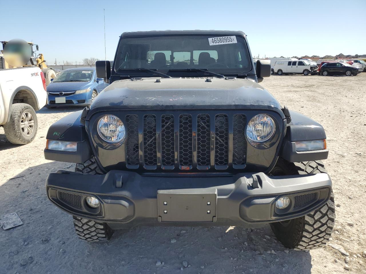 2021 Jeep Gladiator - Image 5