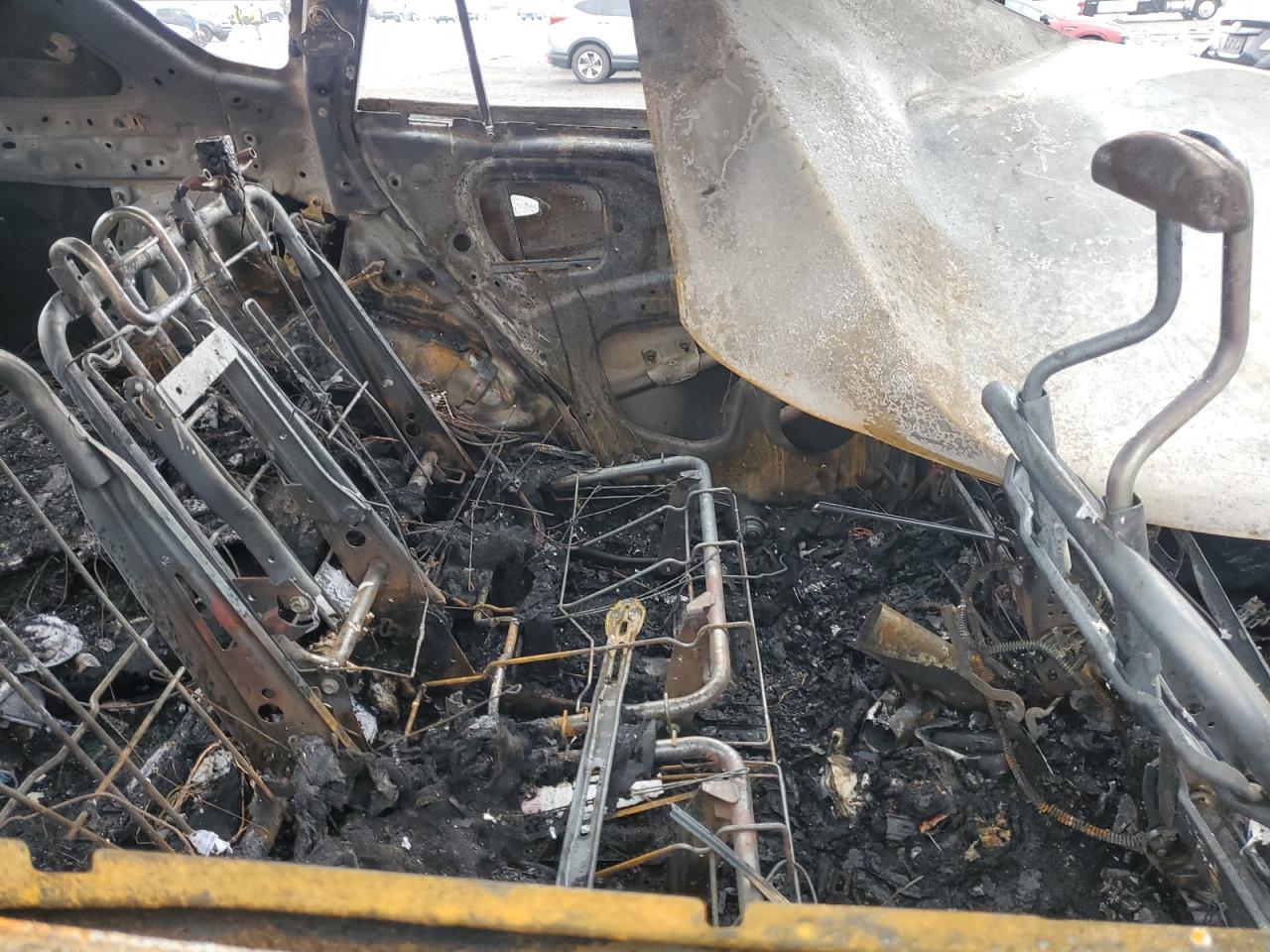 JTMDFREV7JJ739757 TOYOTA RAV4 2018