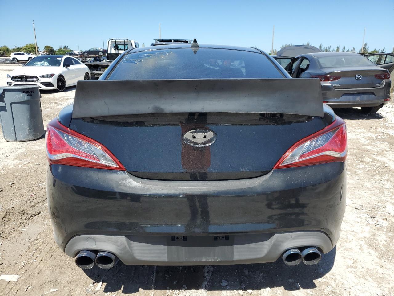 2016 Hyundai Genesis - Image 6