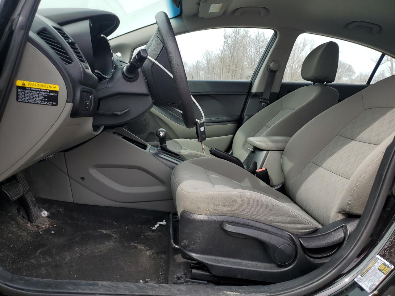 2016 Kia Forte - Image 7