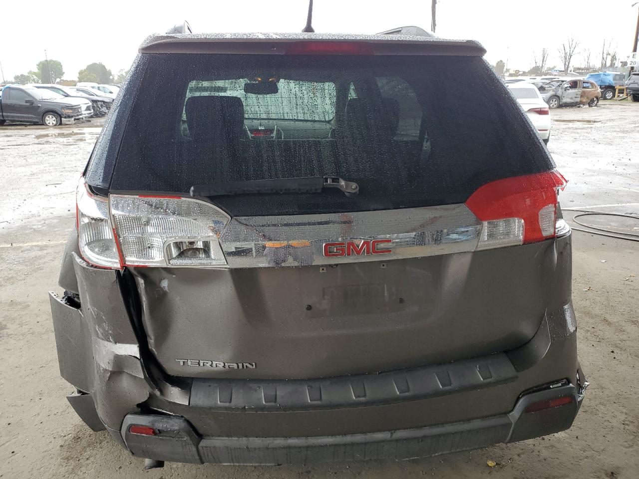 2010 GMC Terrain - Image 6