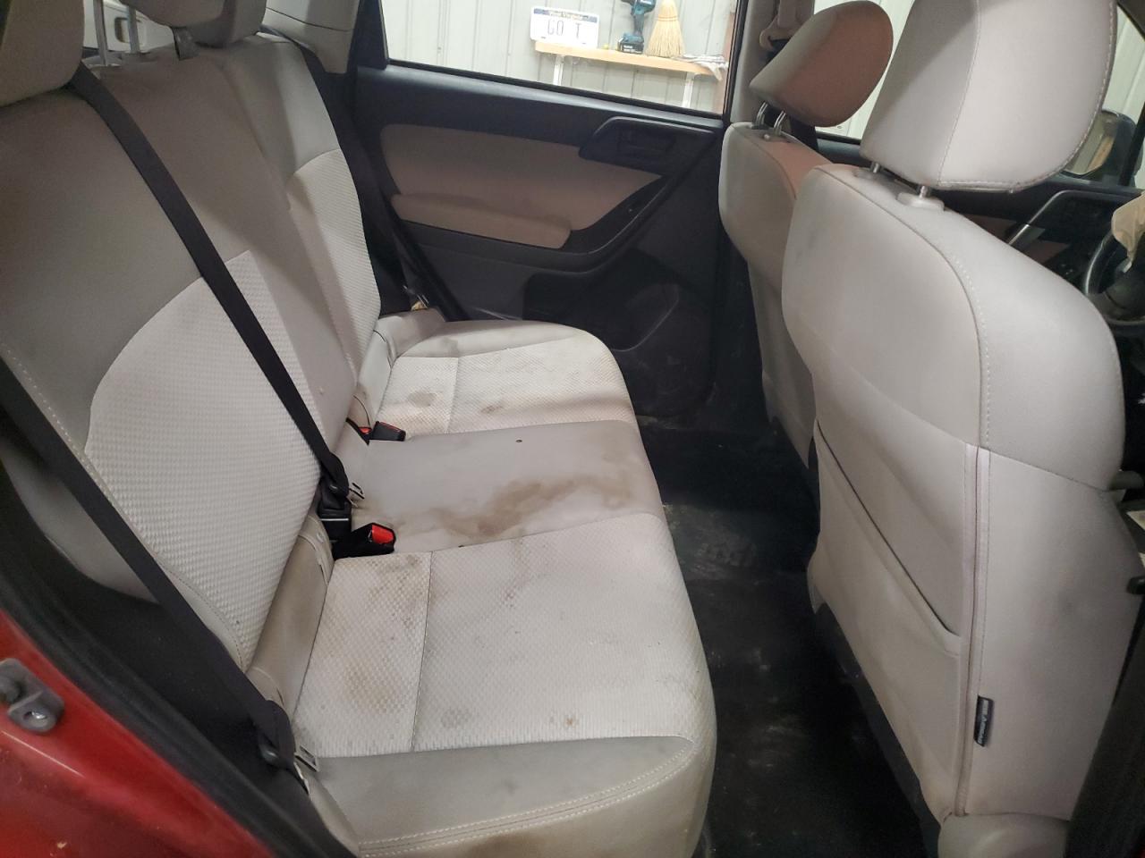 2015 Subaru Forester - Image 11