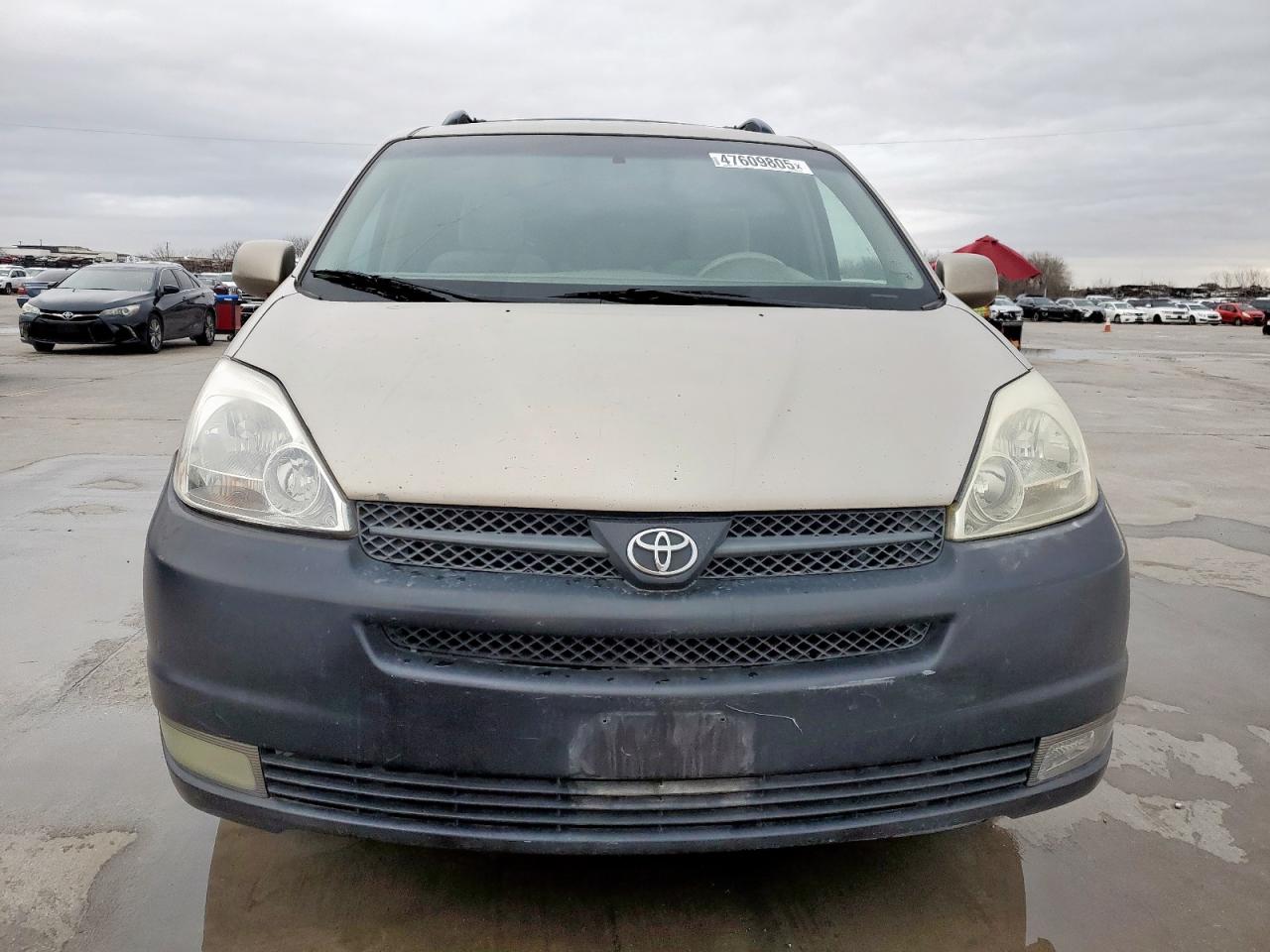 2005 Toyota Sienna - Image 5