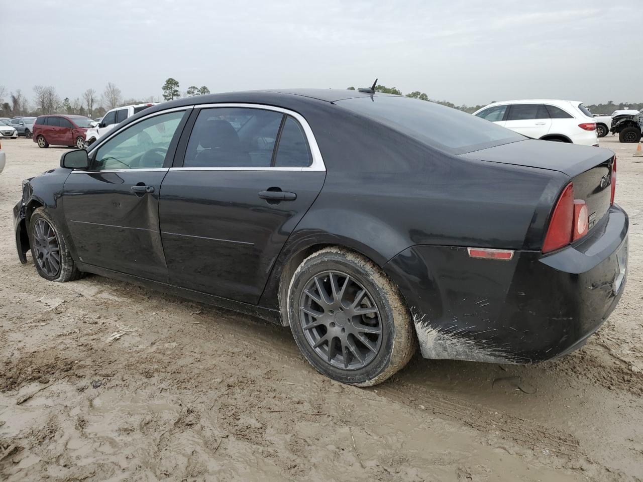 2009 Chevrolet Malibu - Image 2