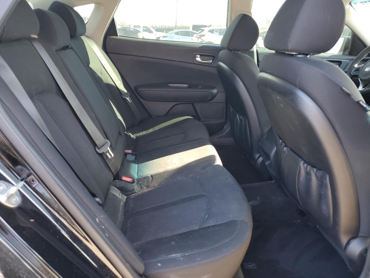 2018 Kia Optima - Image 10