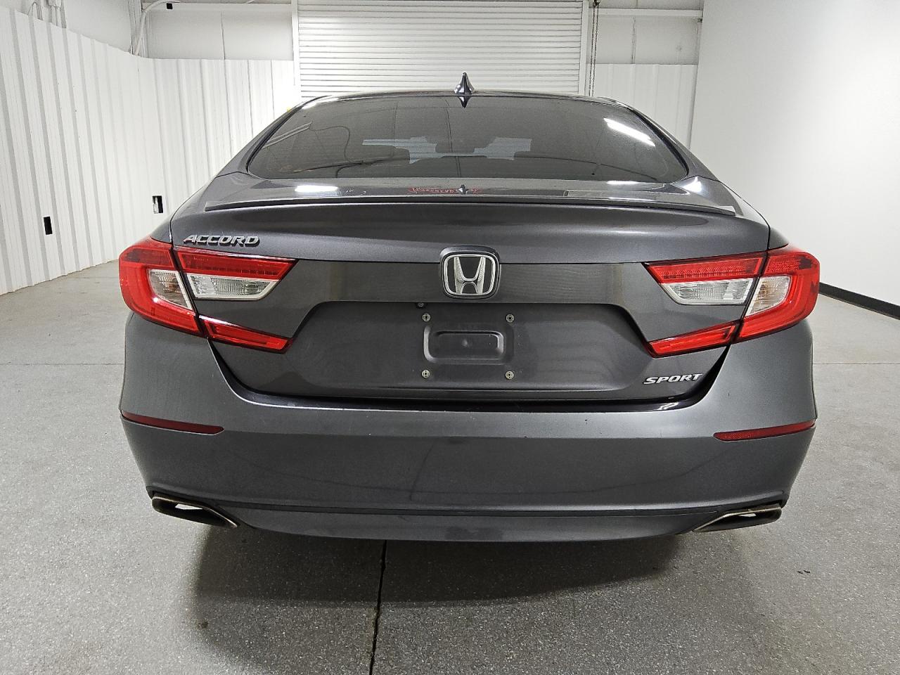 1HGCV1F34JA195457 HONDA ACCORD 2018