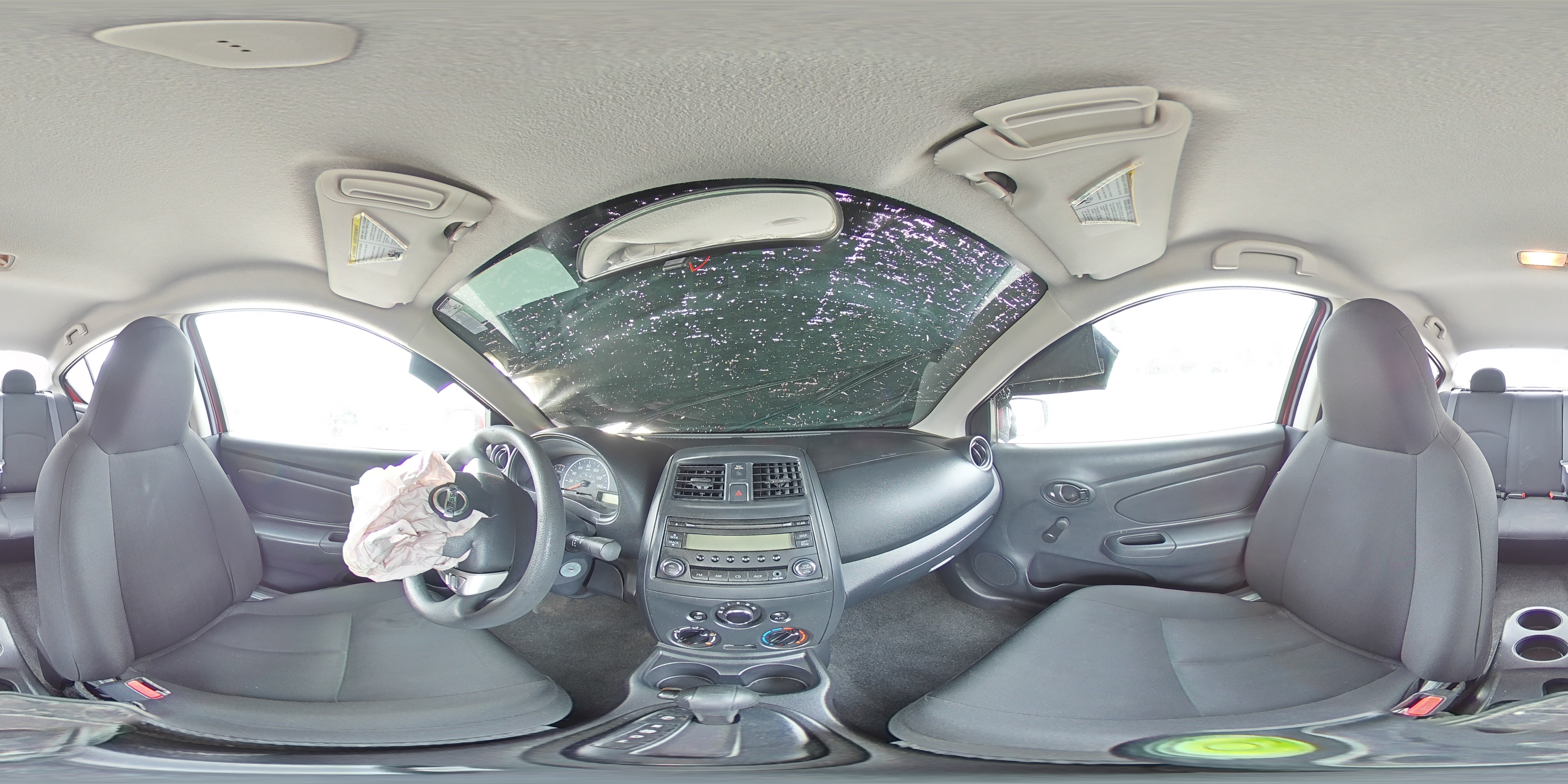 2016 Nissan Versa - Image 13