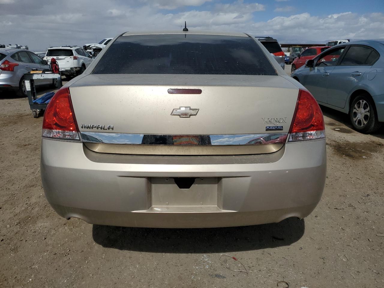 2011 Chevrolet Impala - Image 6