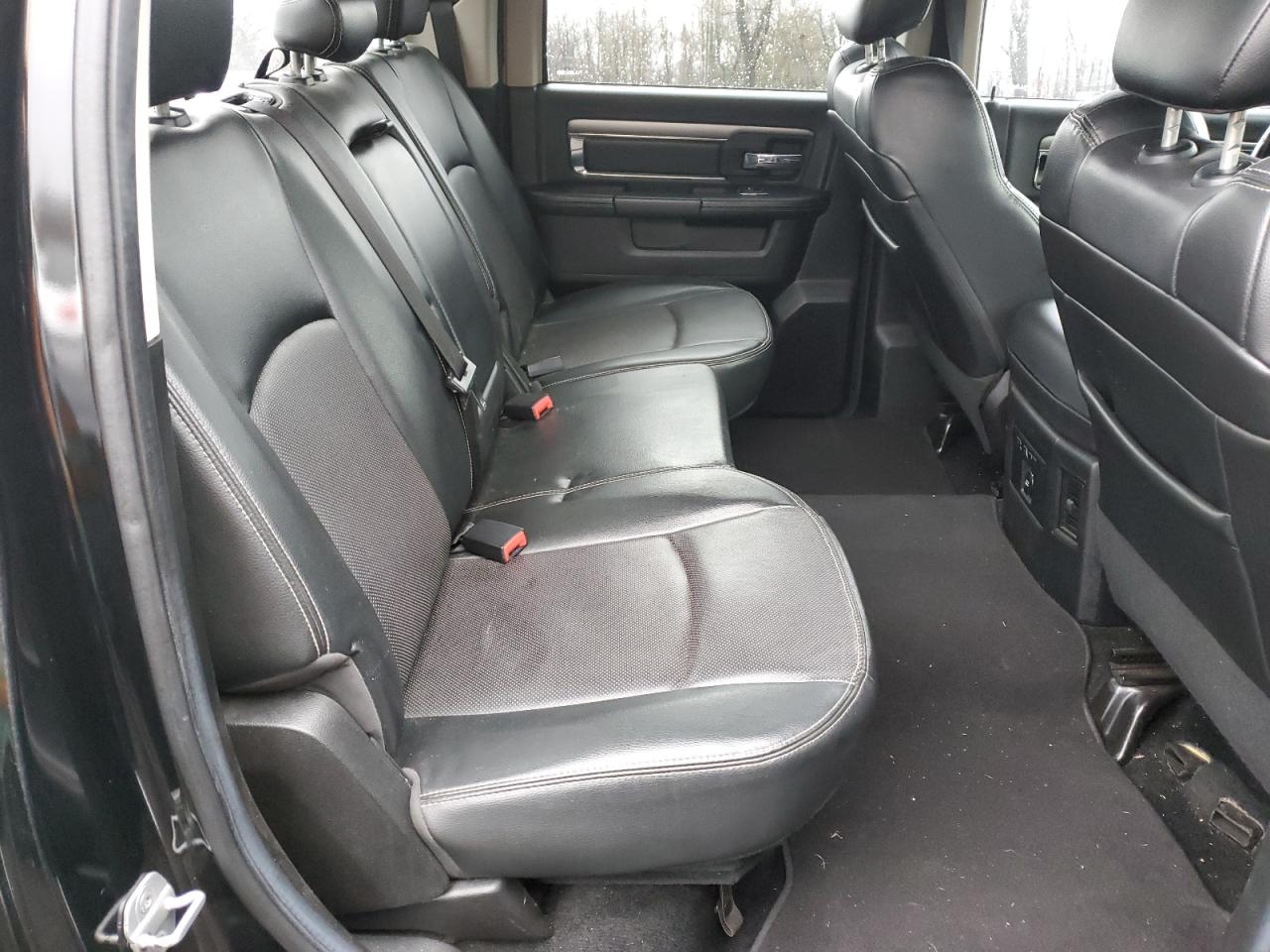 2013 RAM 1500 - Image 10