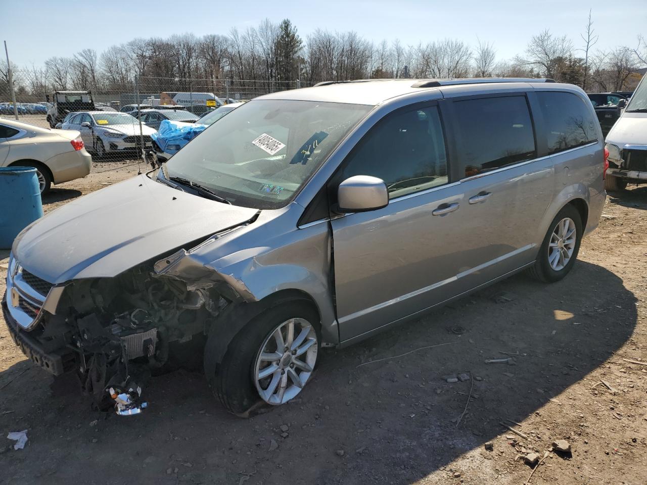 2019 Dodge Caravan - Image 1