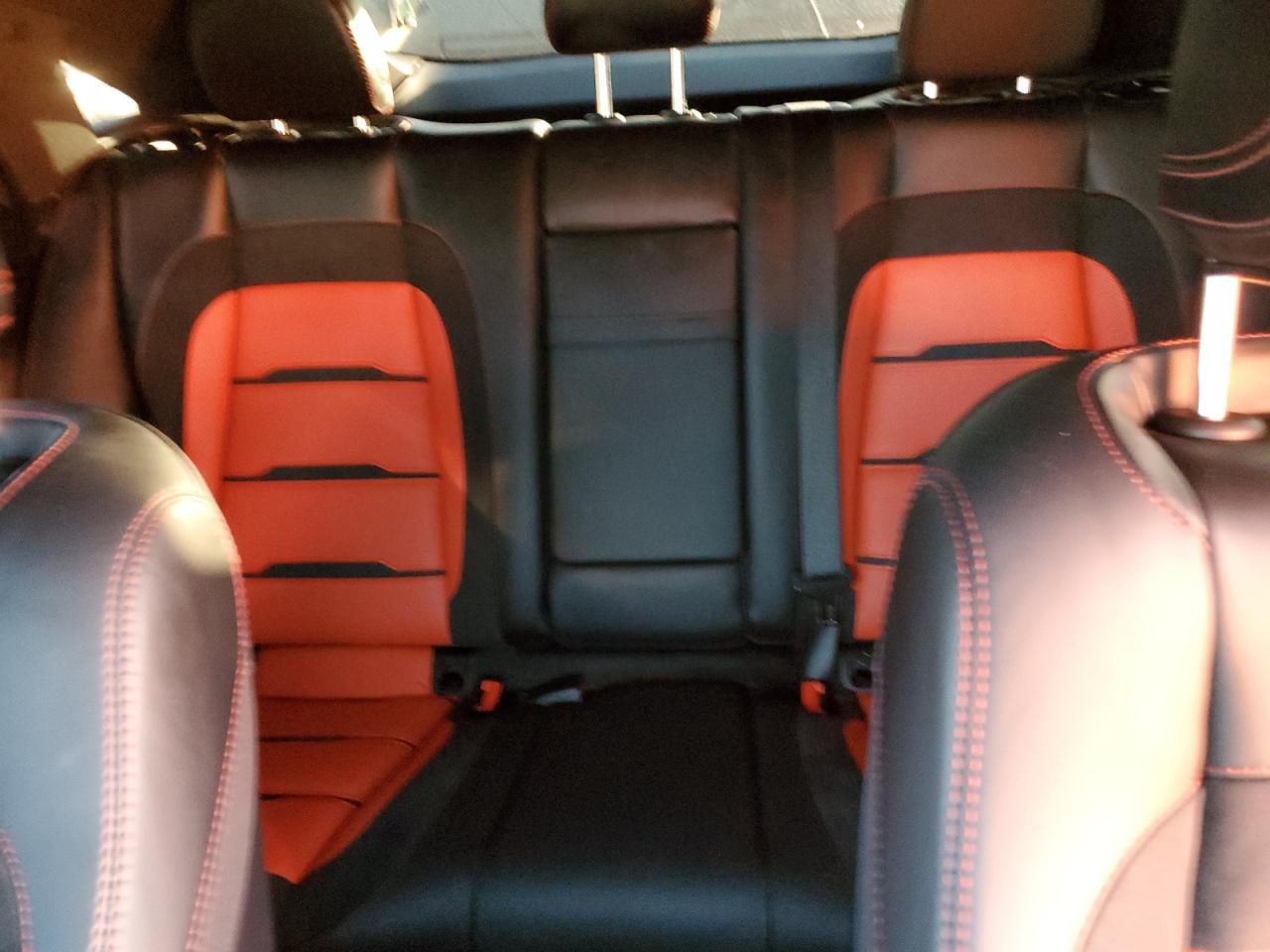 2024 Mercedes-Benz GLE - Image 10