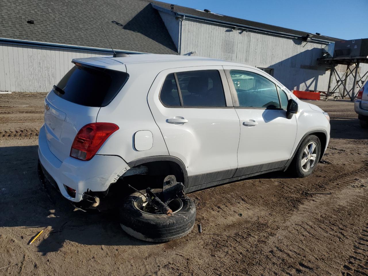 KL7CJKSB9LB321853 CHEVROLET TRAX 2020