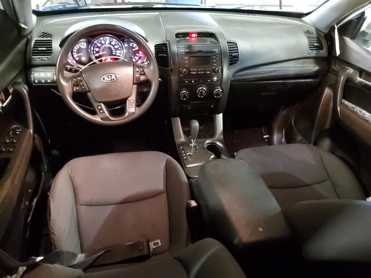 2012 Kia Sorento - Image 8