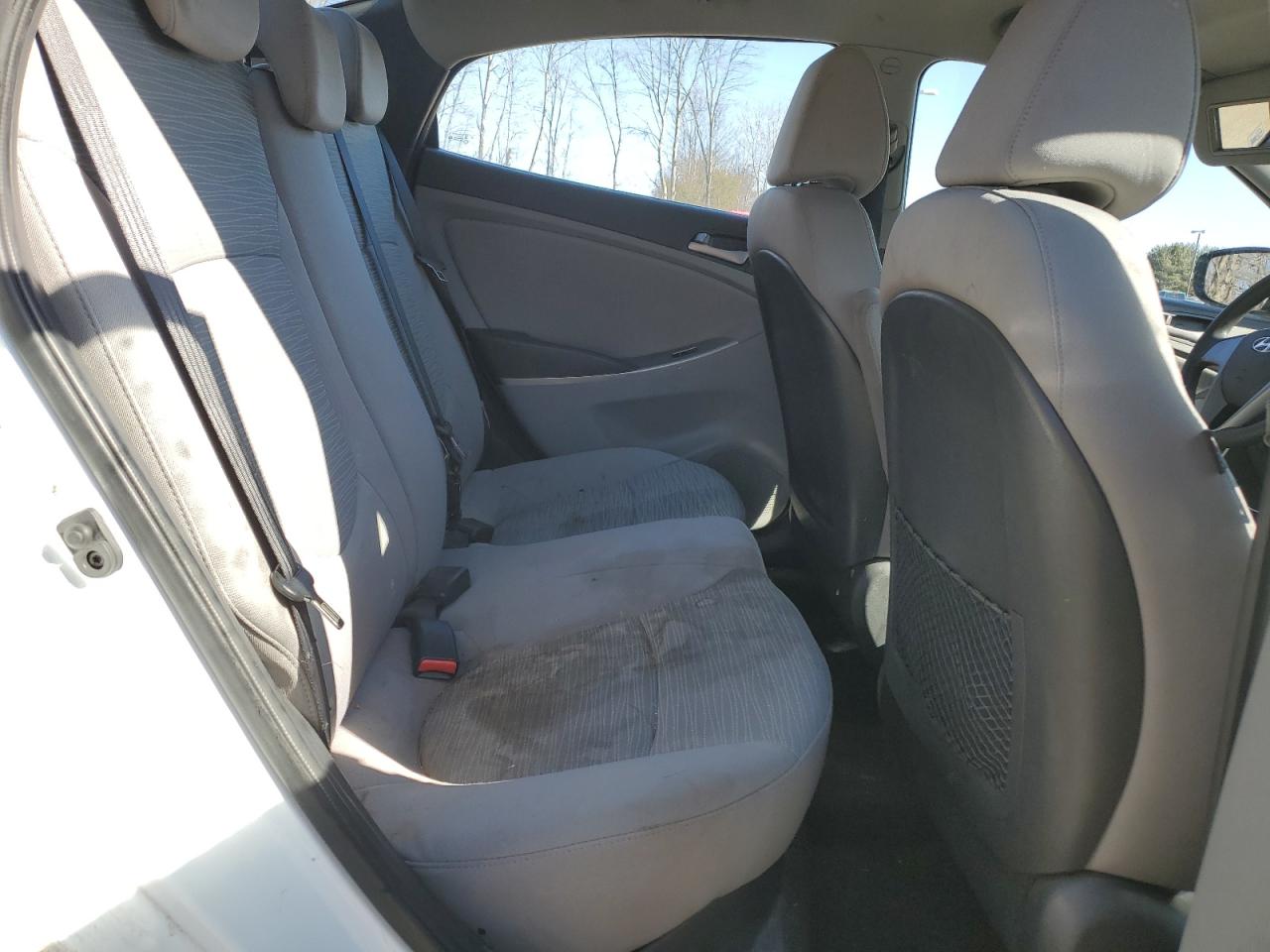2016 Hyundai Accent - Image 10