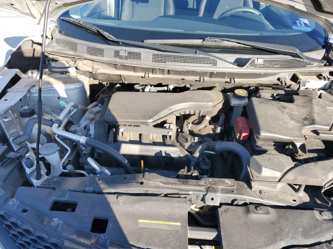 JN1BJ1CP8HW022182 NISSAN ROGUE 2017