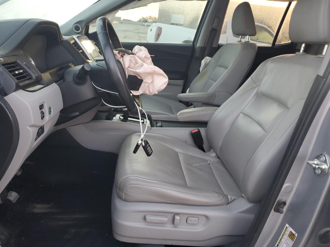 5FPYK3F72HB039695 HONDA RIDGELINE 2017