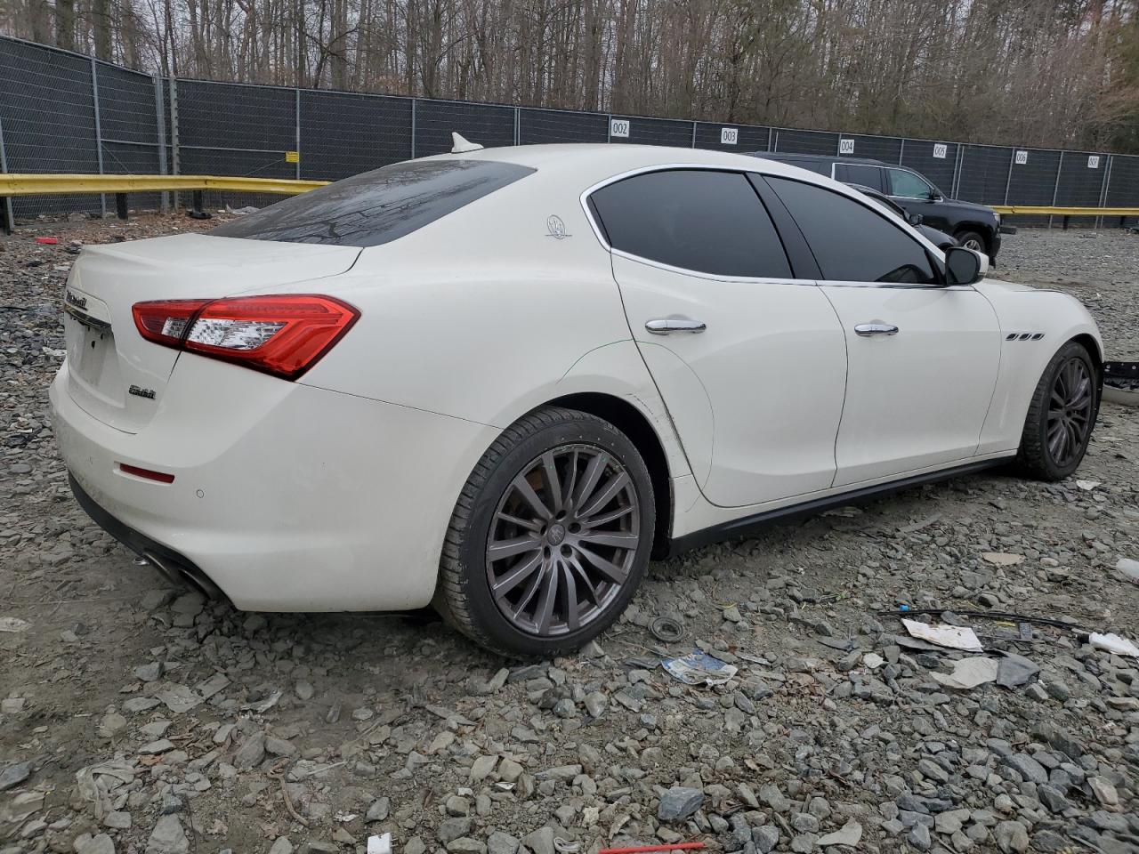 2020 Maserati Ghibli - Image 3