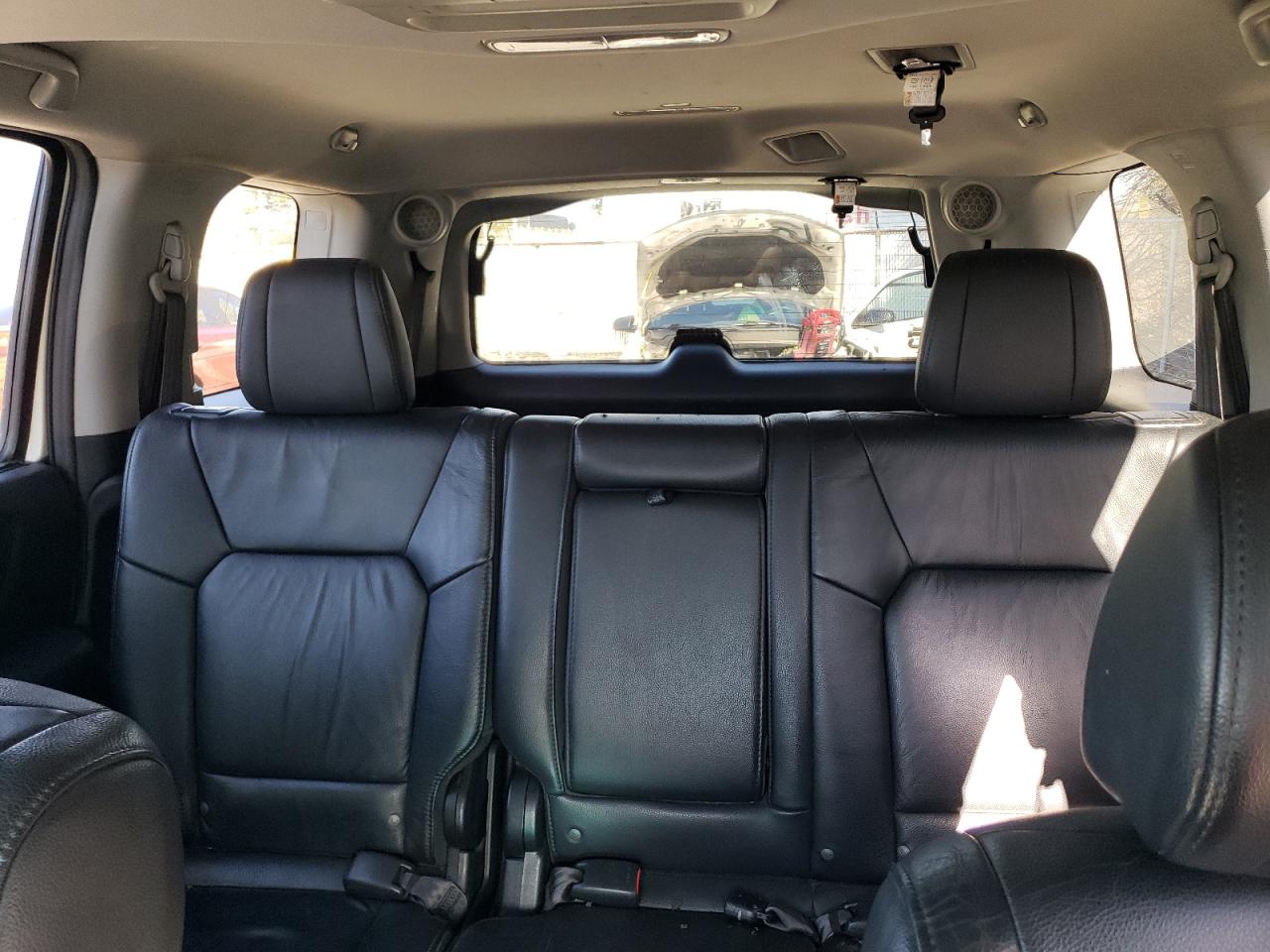 2015 Honda Pilot - Image 10
