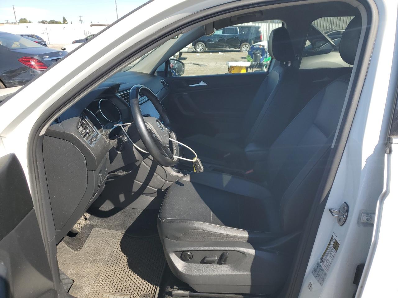 2019 Volkswagen Tiguan - Image 7