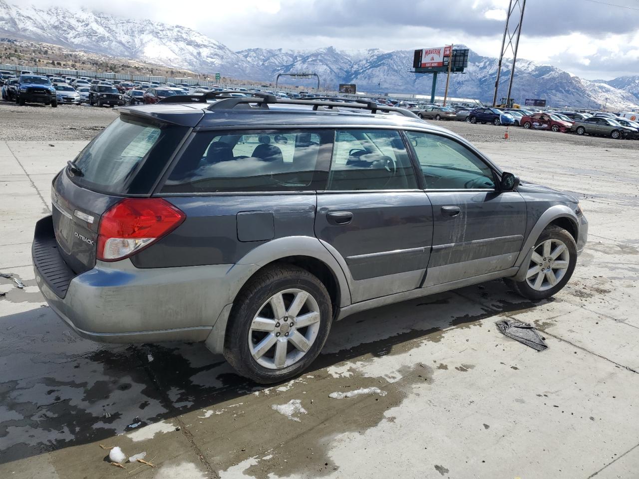 2009 Subaru Outback - Image 3