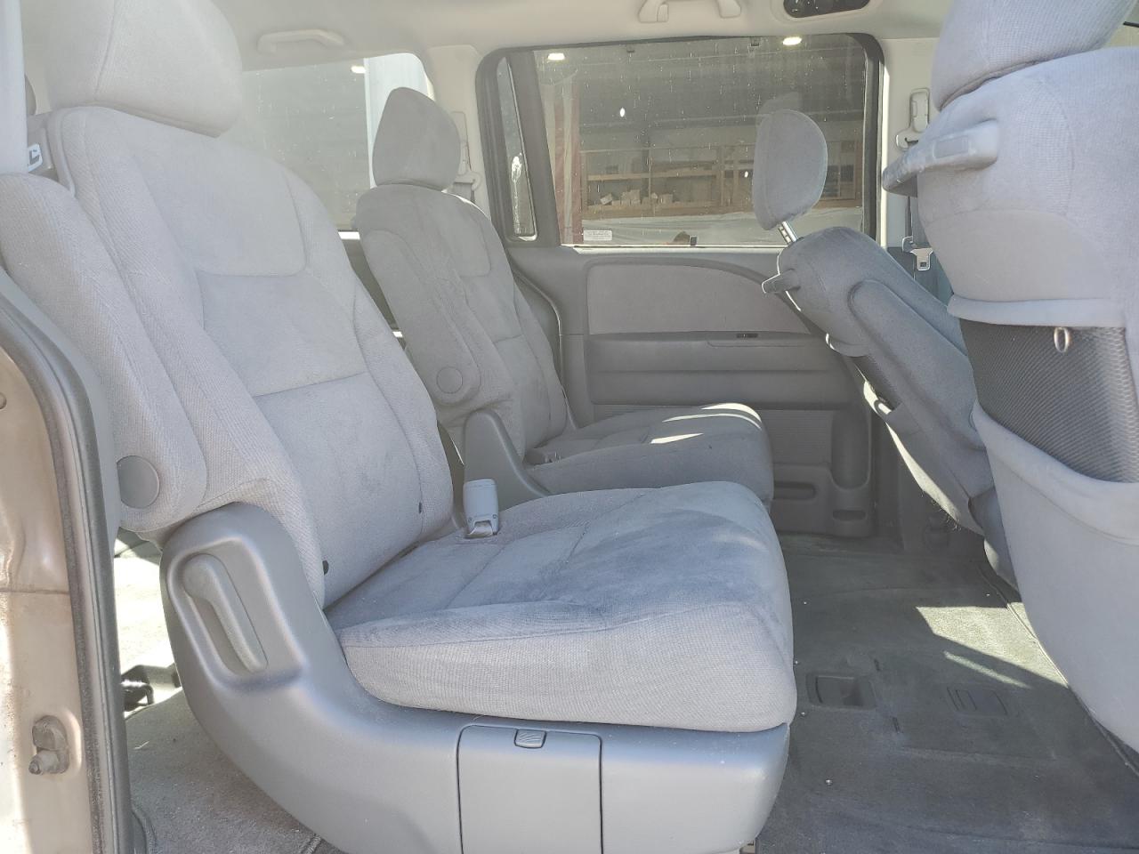 2007 Honda Odyssey - Image 11