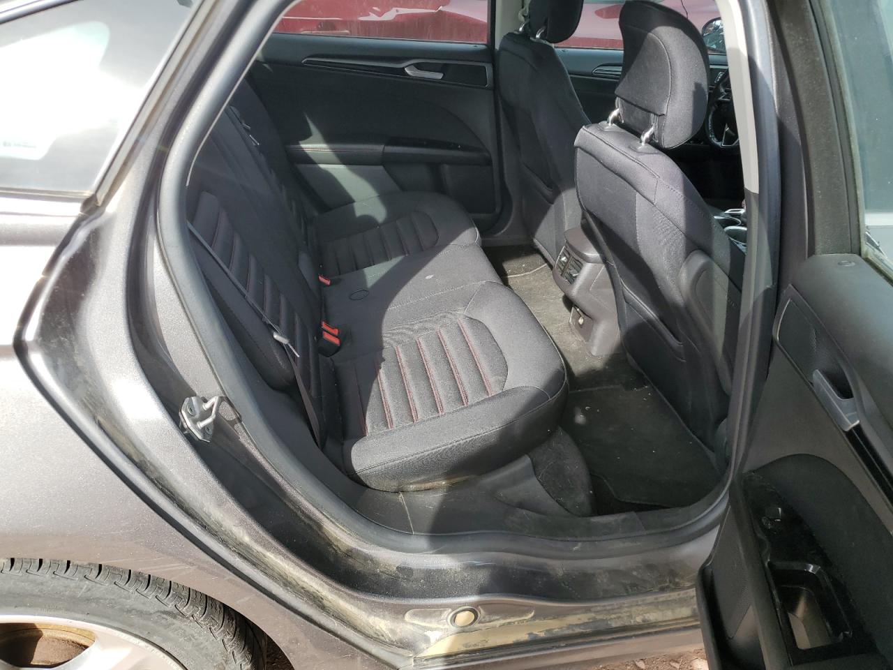 2014 Ford Fusion - Image 11