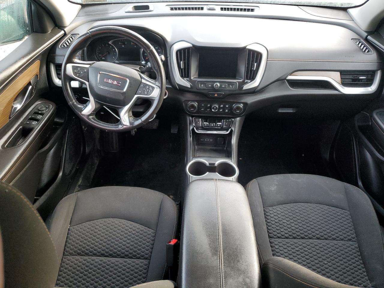 2020 GMC Terrain - Image 8