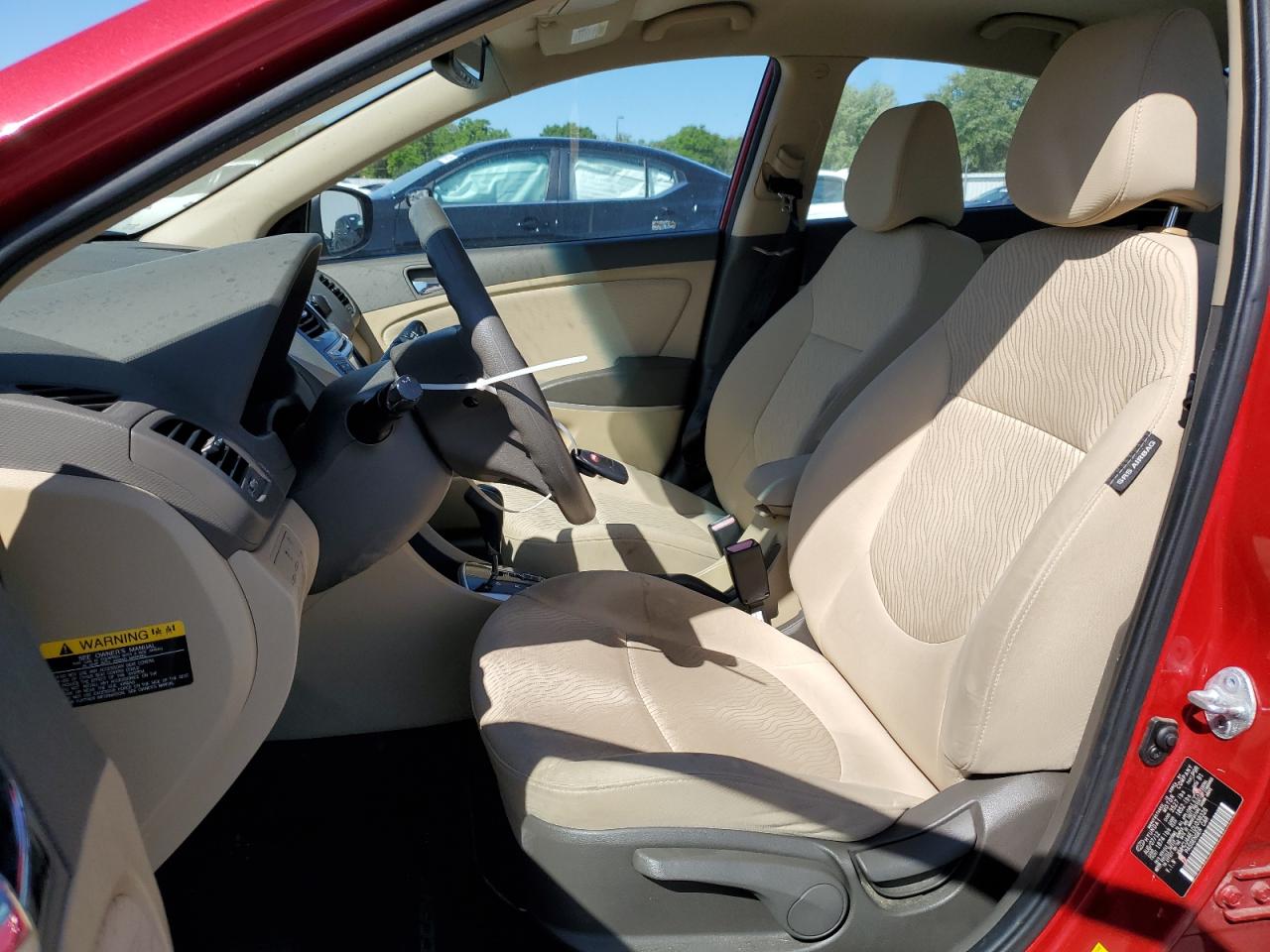 2013 Hyundai Accent - Image 7