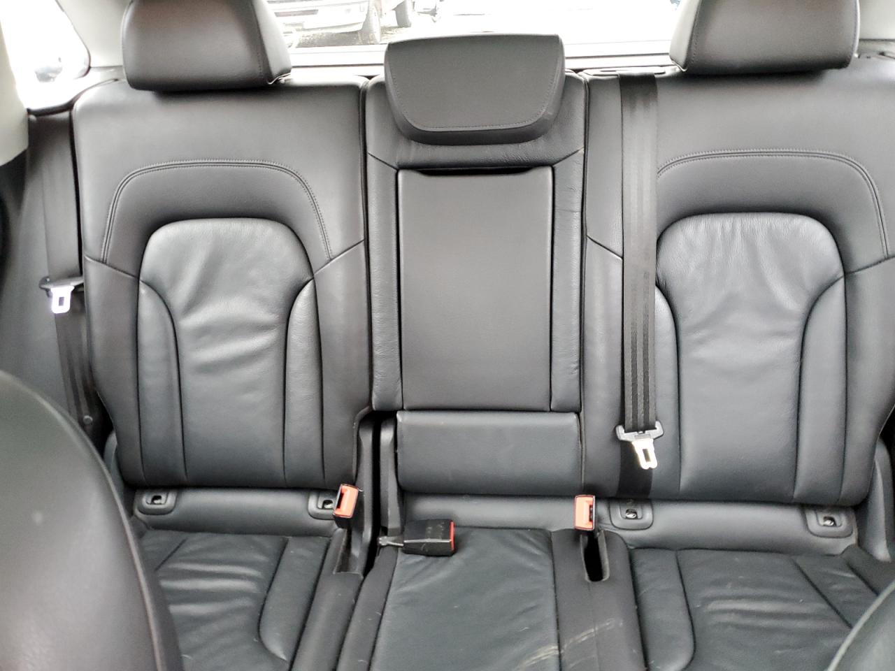 2015 Audi Q5 - Image 10