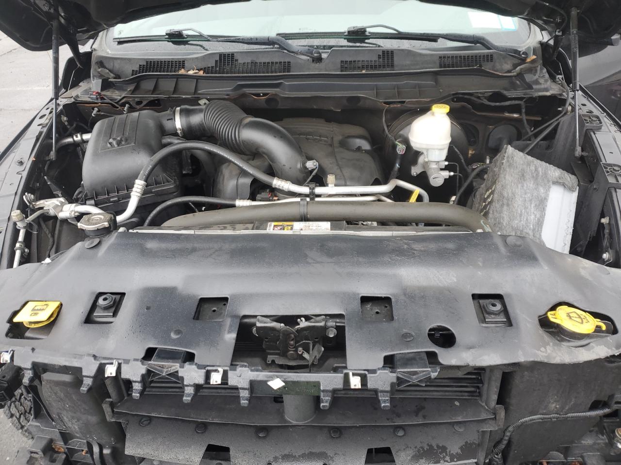 2016 RAM 1500 - Image 11