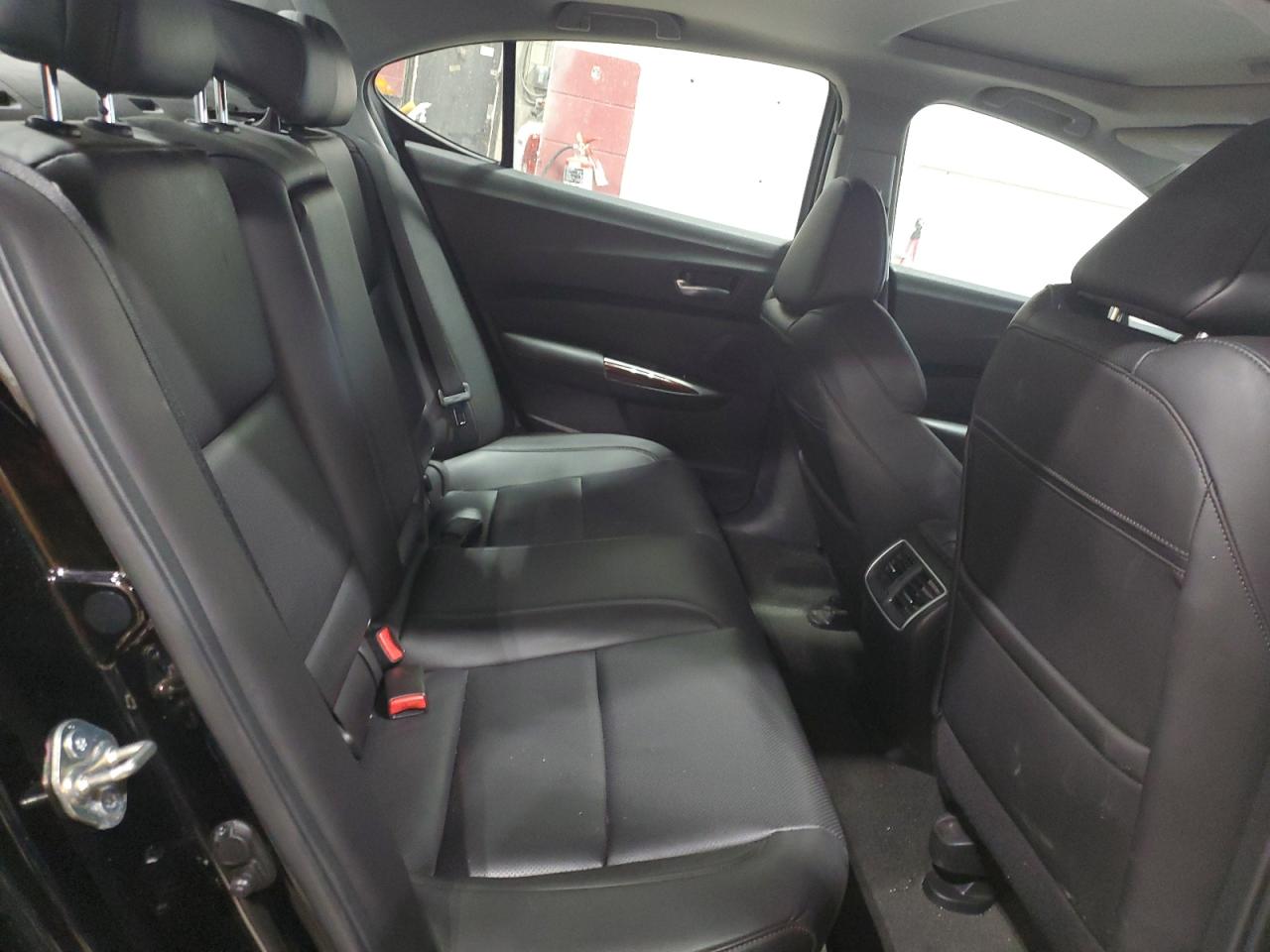 2016 Acura TLX - Image 10