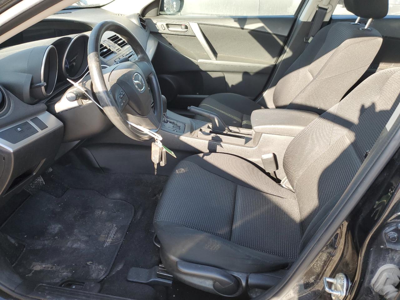 2012 Mazda 3 - Image 7